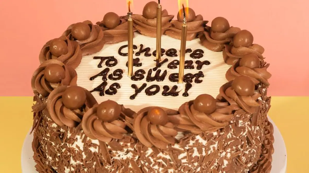 Egg Free Cake Box – eggless cake shop in Queens Park, Bedford